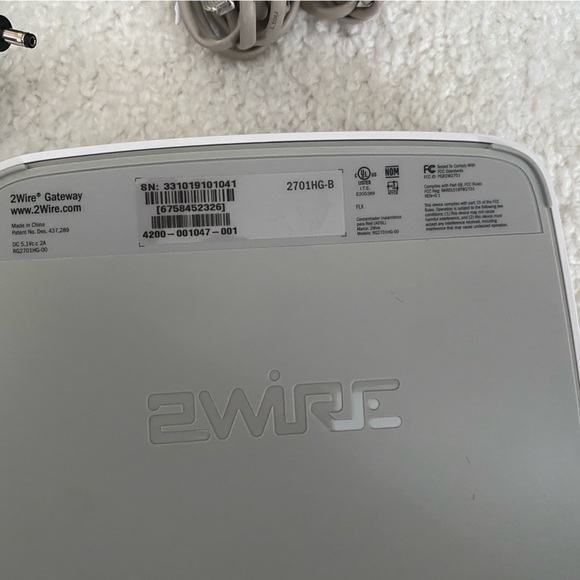 AT&T Wireless Router W/ Wireless DSL Modem - Picture 8 of 9